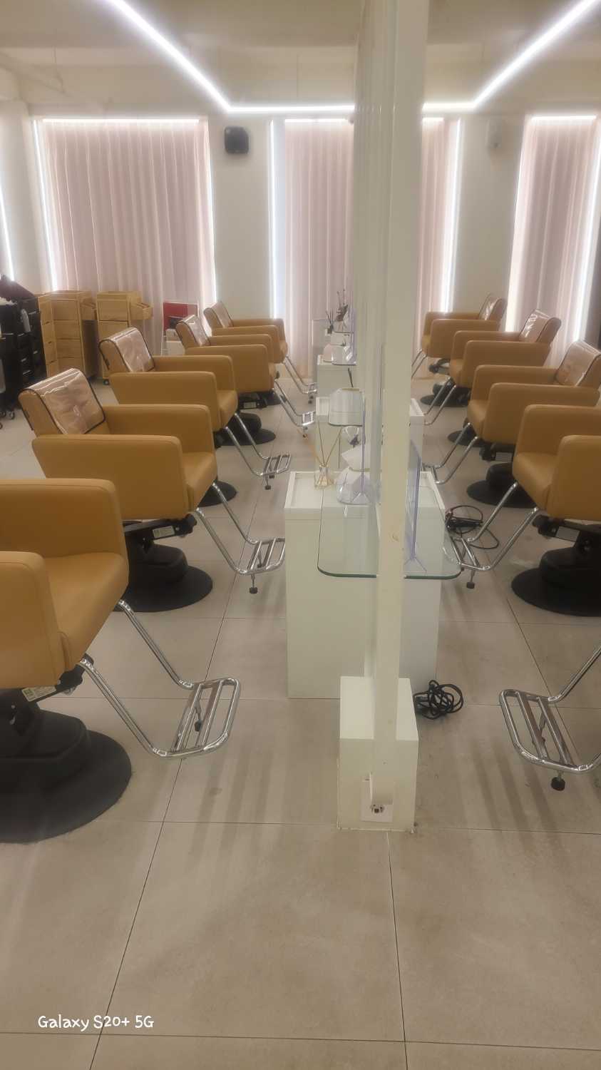 강남역 급매 바로몸만들어와 운영가능 : 미용커플 미용실매매 강남역 급매 바로몸만들어와 운영가능